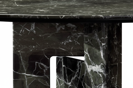 Green Marble Table – Close-Up Detail
